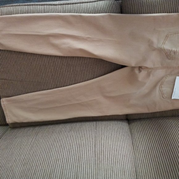 CELEBRITY PINK JEAN NEW WITH TAGS - Picture 6 of 11